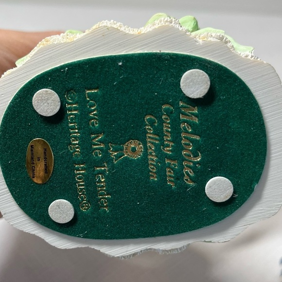 Heritage House Carousel Horse Figurines. Collectible - Picture 6 of 7